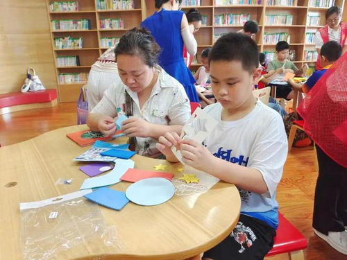 活動(dòng)回放 夏日悠悠長,草帽送清涼 親子手工制作活動(dòng)